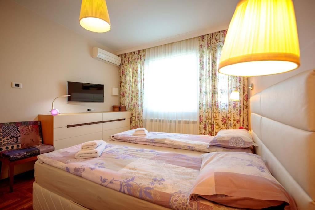 Green Apartment - Top Location, Near City Center! Sofie Exteriér fotografie