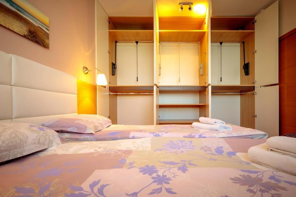 Green Apartment - Top Location, Near City Center! Sofie Exteriér fotografie