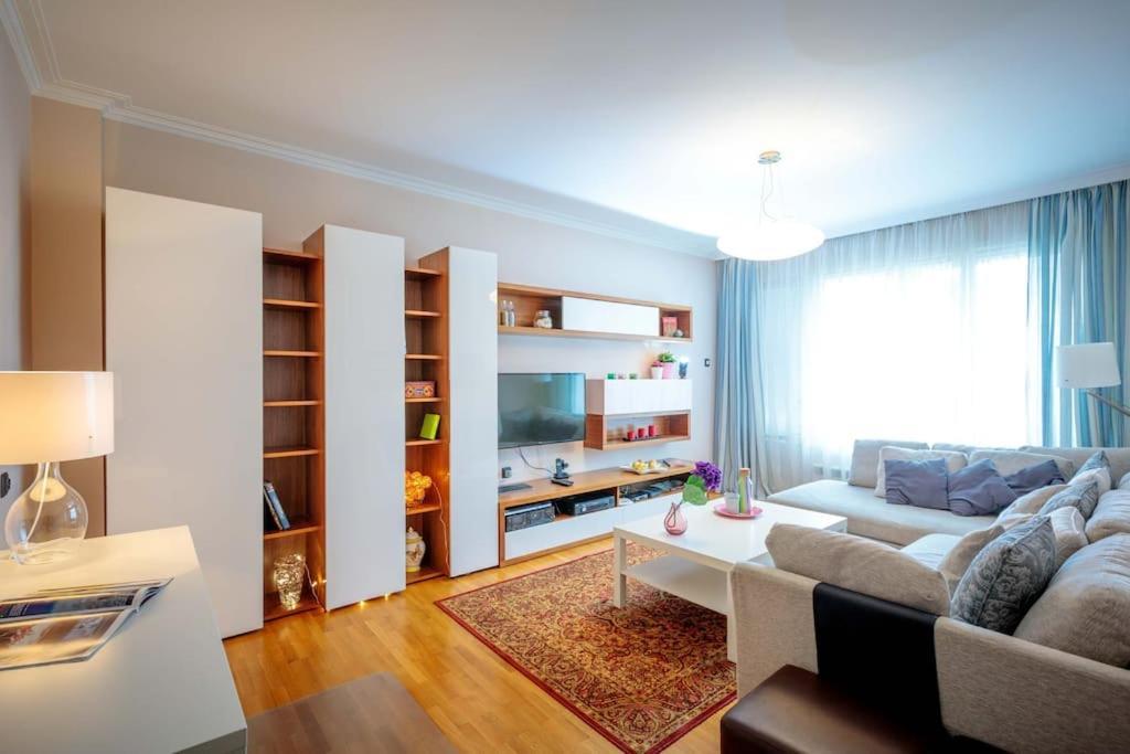 Green Apartment - Top Location, Near City Center! Sofie Exteriér fotografie
